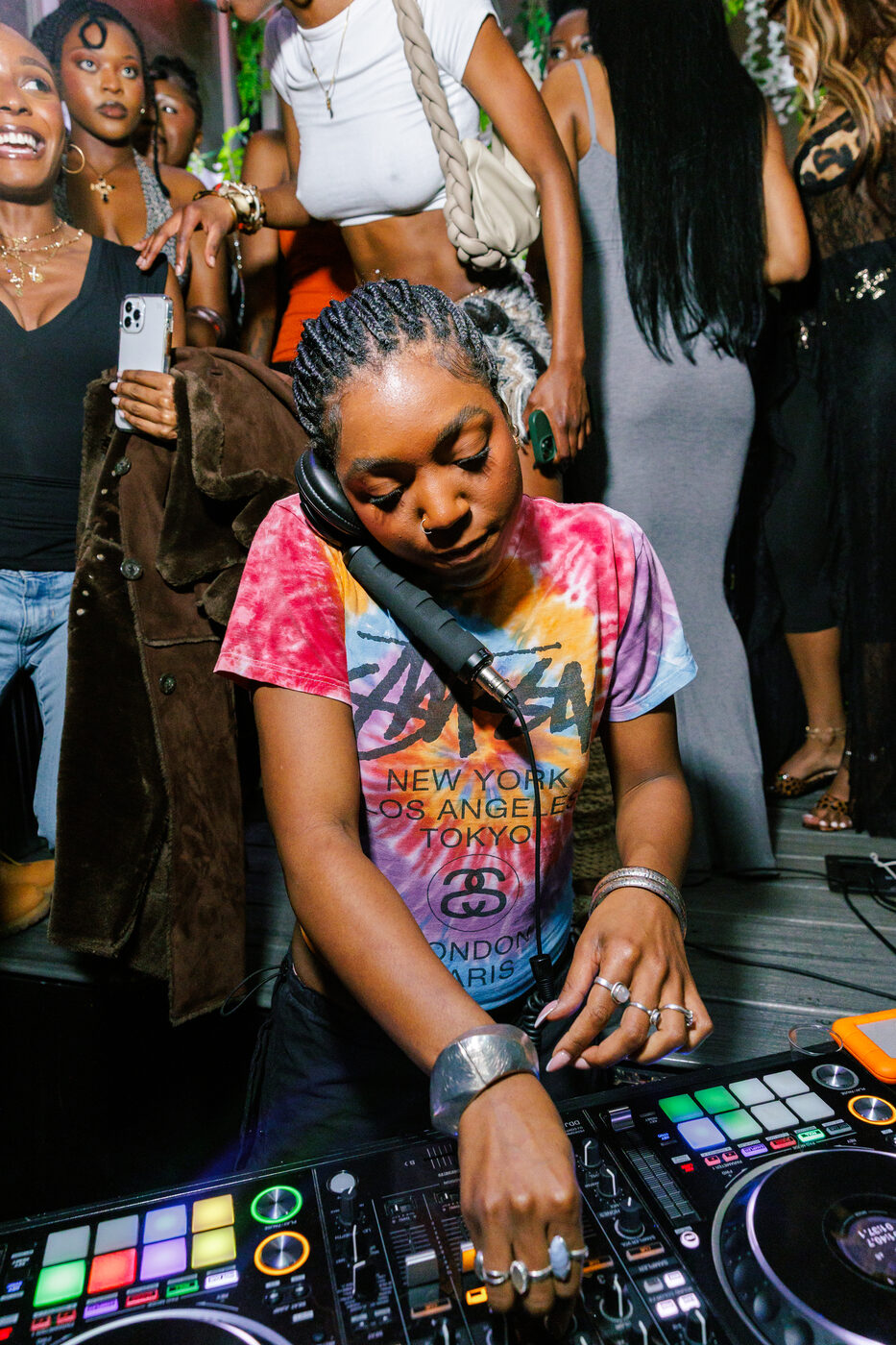 DJ WILDCHILD performing